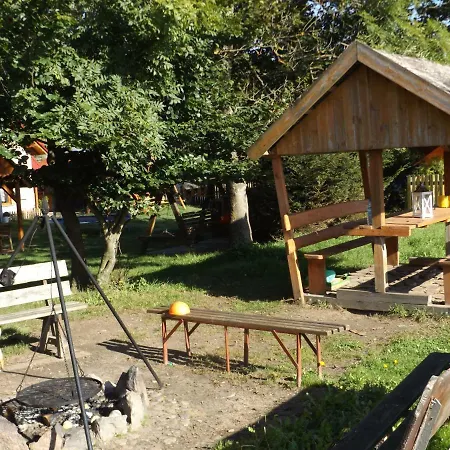 Feriegård Pokoje I Domki Kaszubskie Chrosty