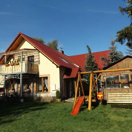 Pokoje I Domki Kaszubskie Chrosty Feriegård *